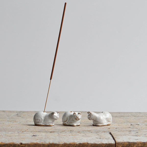 Mini Cat Incense Holder Sculpture - Nom Living – Trade and Care (NOM)