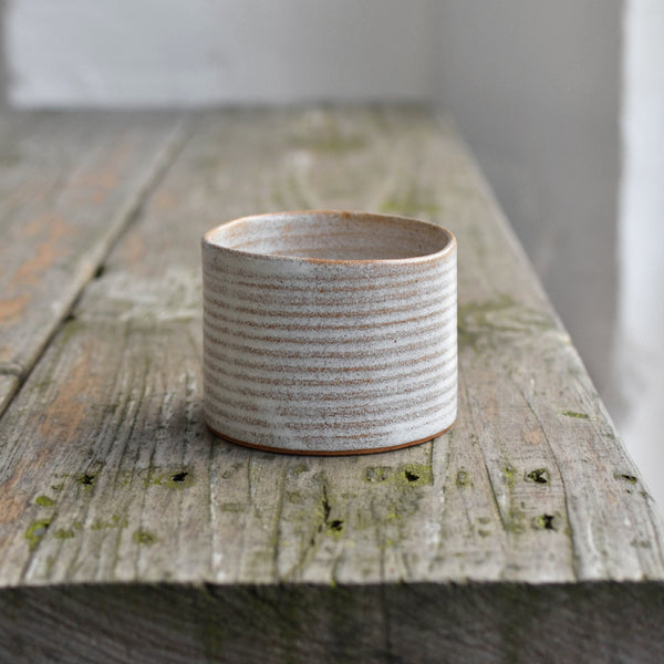 Hand Thrown Stoneware Ramekin Dish, Snow White Thin - Nom Living