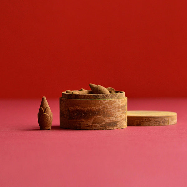 Cinnamon Incense Cone & Container Set, Medium - Nom Living