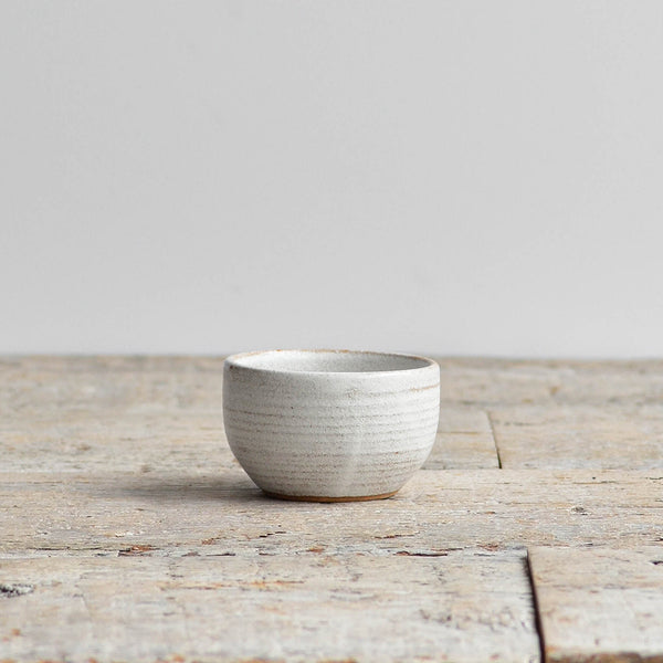 Round-Condiment-Bowl-Snow-White - Nom Living