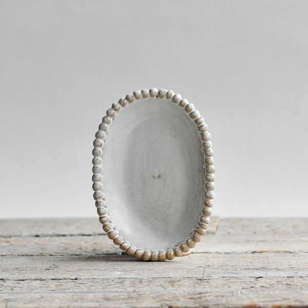 Stoneware Beaded Oval Plate, Small, Snow White, Single - Nom Living