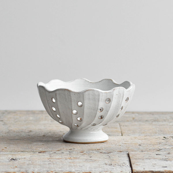 Stoneware Ceramic Berry Bowl, Snow White - Nom Living