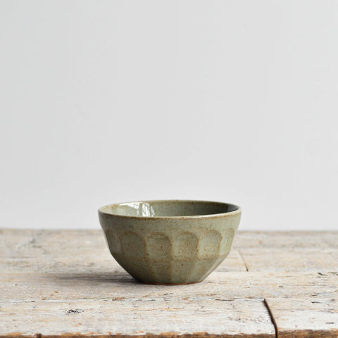 Facet Dessert & Snack Bowl – Celadon