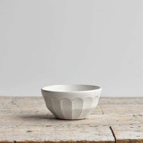 Facet Dessert & Snack Bowl – Snow White