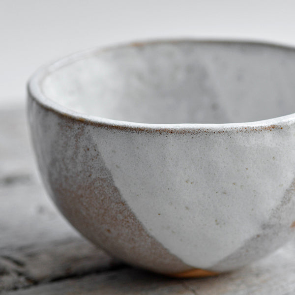 Ceramic Thick Edge Coco Bowl, Medium, Soups, Sharing, White, Close-up - Nom Living