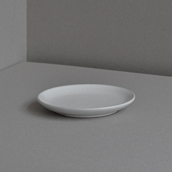 Nom Living - Stoneware Dessert Plate, Snow White, Side view