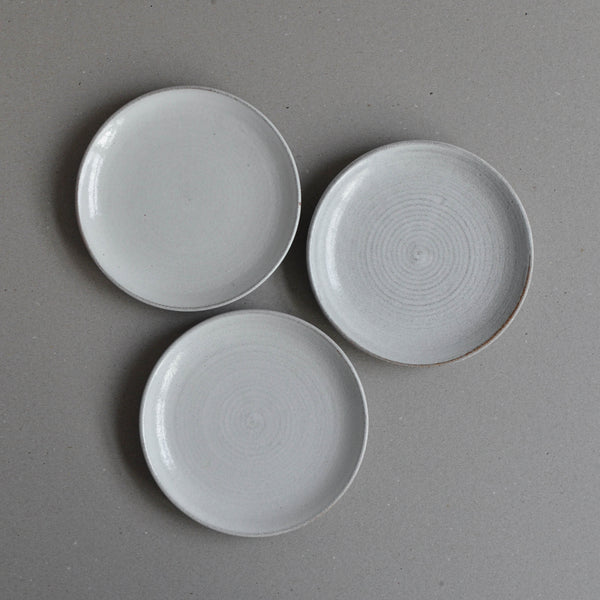 Nom Living - Stoneware Dessert Plate, Snow White, Set