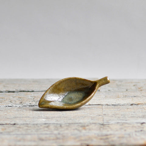 Mini Leaf Dish, Green