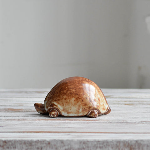 Tortoise Sculpture, Small Thin White