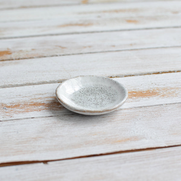 Nom Living Stoneware Mini Pinch Dish, Glass Glaze